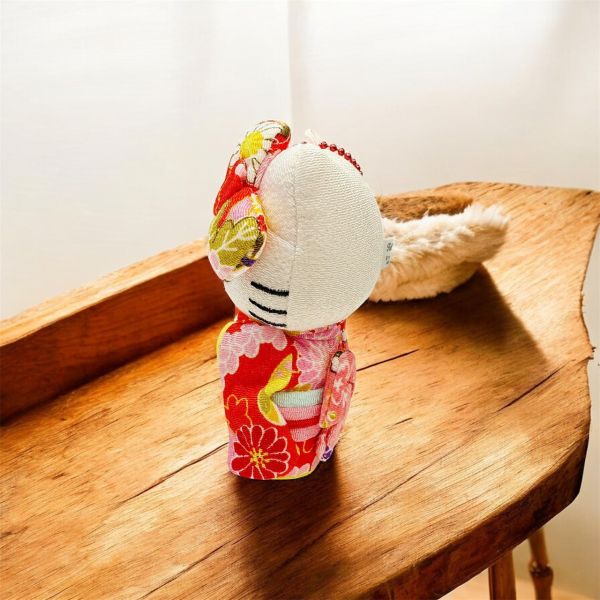 Sanrio Kitty縐布和服珠鏈玩偶吊飾 