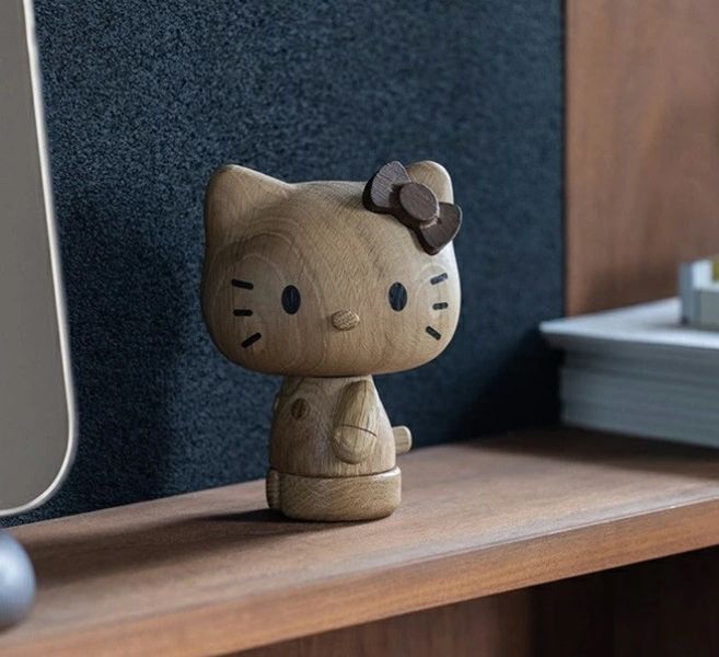 Boyhood Hello Kitty造型橡木擺飾 