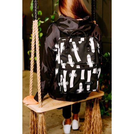 martinex X MOOMIN 限定款溜溜後背包 