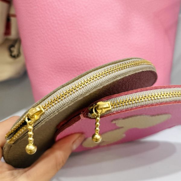 Kotty×史努比銀座限定 撞色牛皮剪影圓收納包 