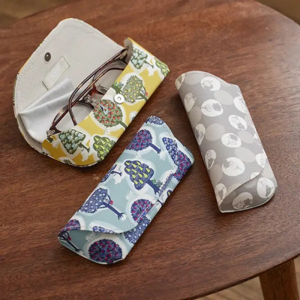 Moomin 春季花卉、圓點 時尚眼鏡盒 