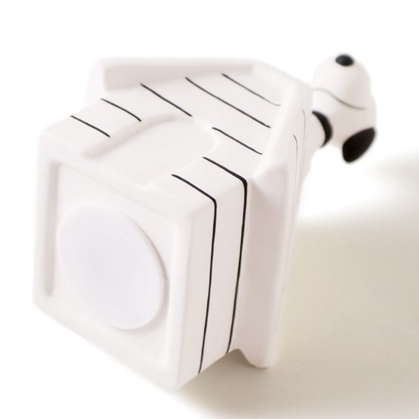 PEANUTS Cafe 史努比小屋造型存錢筒 