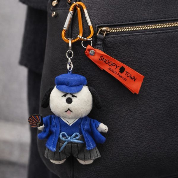 史努比 歐拉夫 新年和服毛絨玩偶登山扣吊飾 