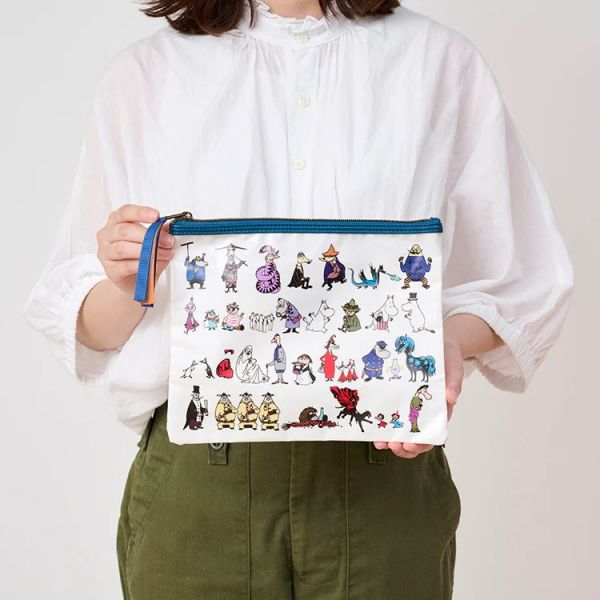 MOOMIN 80週年限定 滿版姆人物 帆布袋/防水收納包 