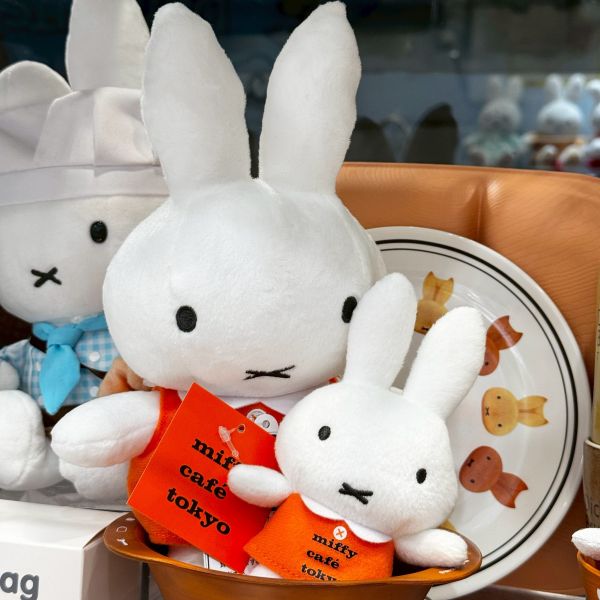 Miffy café Tokyo 限定 玩偶/吊飾 