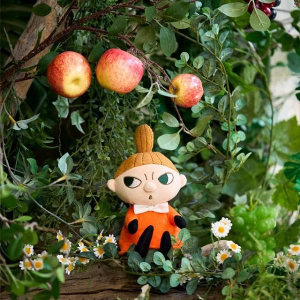 MOOMIN SHOP 限定｜小不點姊妹兄弟系列・橘色洋裝玩偶 