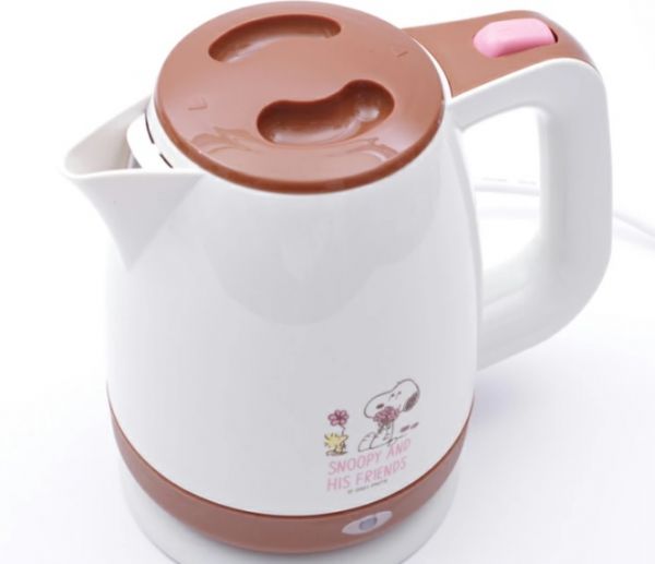 SNOOPY史努比抱花電熱水壺 