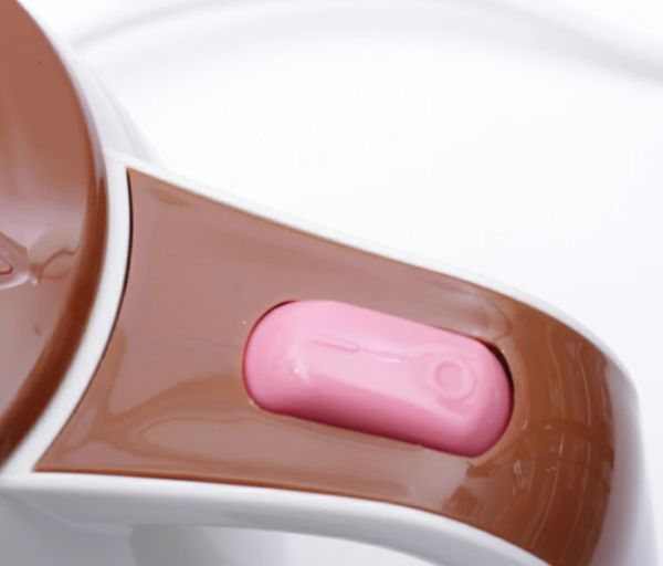 SNOOPY史努比抱花電熱水壺 