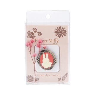 Flower Miffy 浮雕胸針 