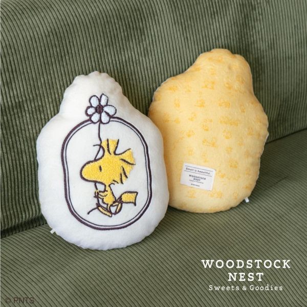 Woodstock NEST 限定 踏客拿小花抱枕 
