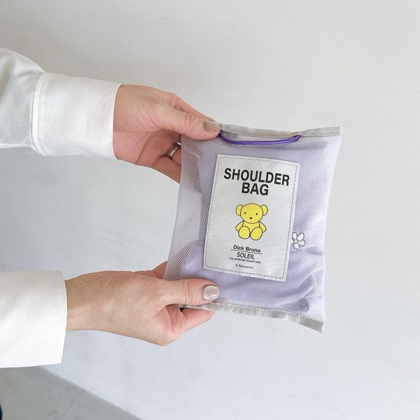 SOLEIL Miffy 輕量防水可收納彎月包 