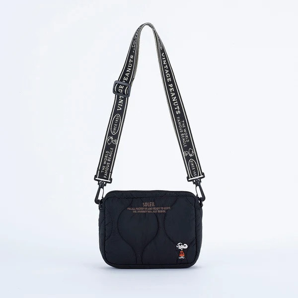 Heming's 史努比刺繡刺繡標籤絎縫斜背包 