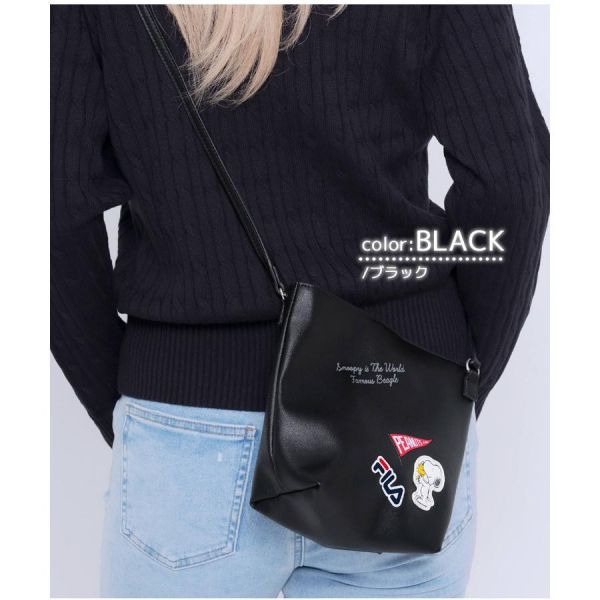 SNOOPY × 日本FILA 聯名迷你斜背包 