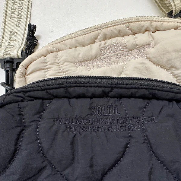 Heming's 史努比刺繡刺繡標籤絎縫斜背包 