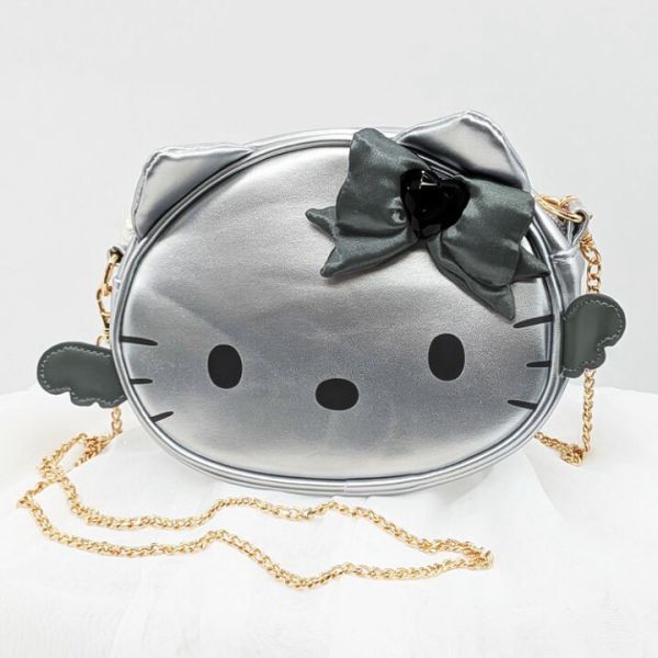 Hello Kitty 金屬質感蝴蝶結側背包（羽翼款） 