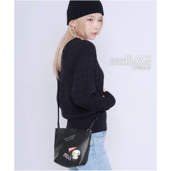 SNOOPY × 日本FILA 聯名迷你斜背包 