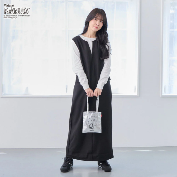 Rootote 史努比刺繡金屬感小手提袋 