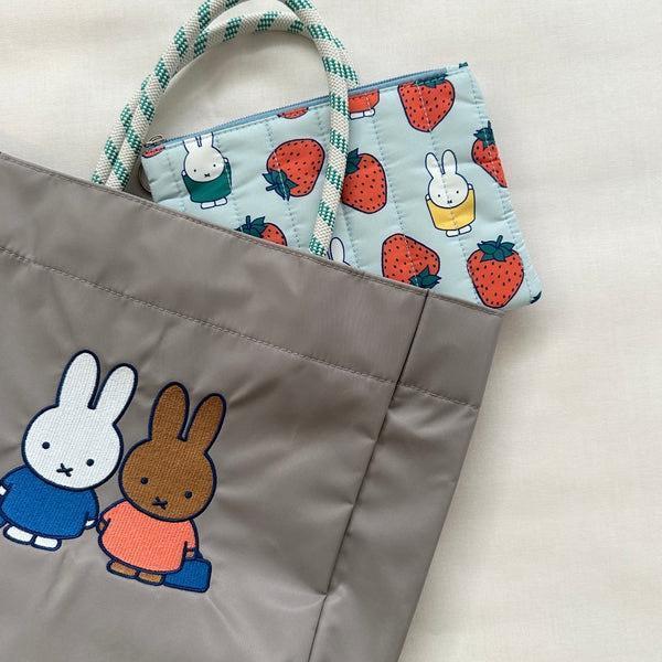 米菲 草莓絎縫扁平收納包 