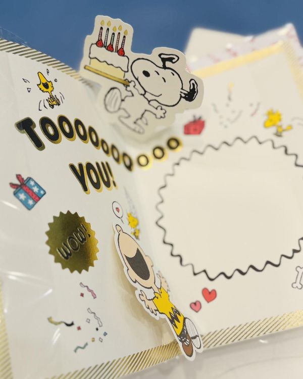 Snoopy 生日驚喜卡 