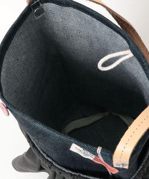 OLDBETTY’S × SNOOPY｜荷葉邊牛仔水桶包 