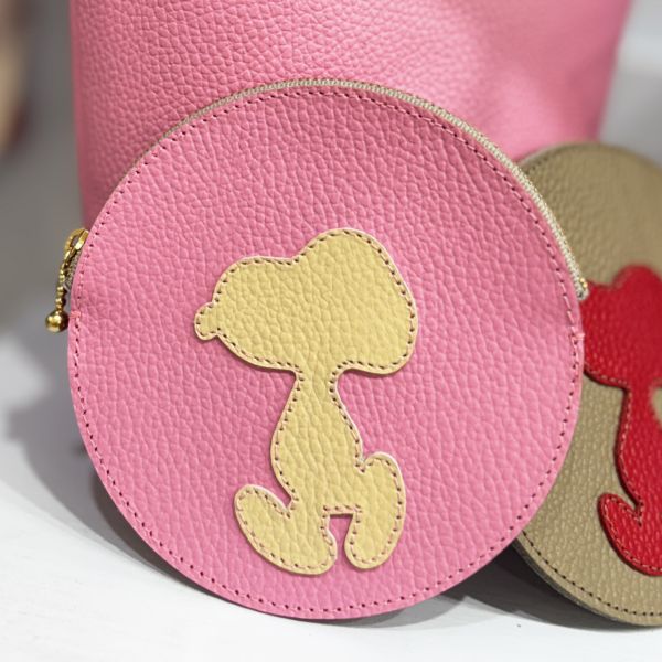 Kotty×史努比銀座限定 撞色牛皮剪影圓收納包 