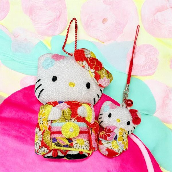 Sanrio Kitty縐布和服珠鏈玩偶吊飾 