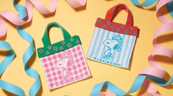 SNOOPY「MAKE MY DAY!」限定針織迷你托特包 