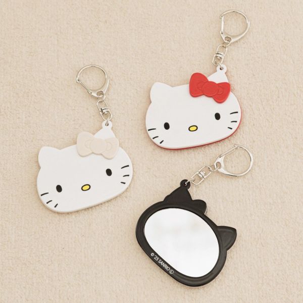 me% Kitty 隨身鏡吊飾 