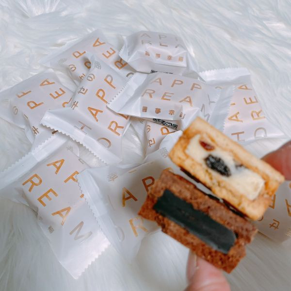 春節一團蘭姆葡萄夾心 