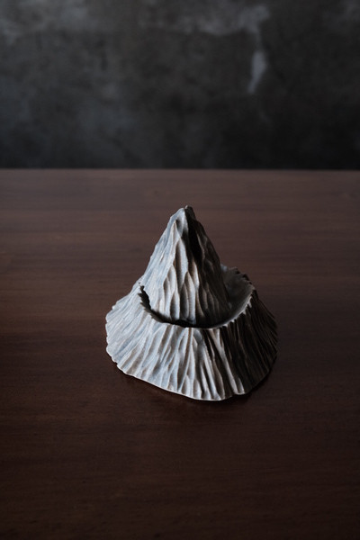 山脈香檯｜山煙 棕灰 