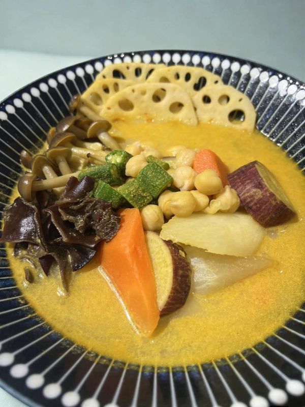 【愉田】咖哩奶香湯底(800克/包)全素 咖哩, 咖哩奶香,素食,素食網購,得來素,樂膳自然,旭讚,素日子,素易購,有機,里仁,全廣,宅配,崇華齋,素料,松珍,大瑪南洋蔬食,塘塘廚房,素月餅,猴頭菇,素粽, 火鍋,湯麵