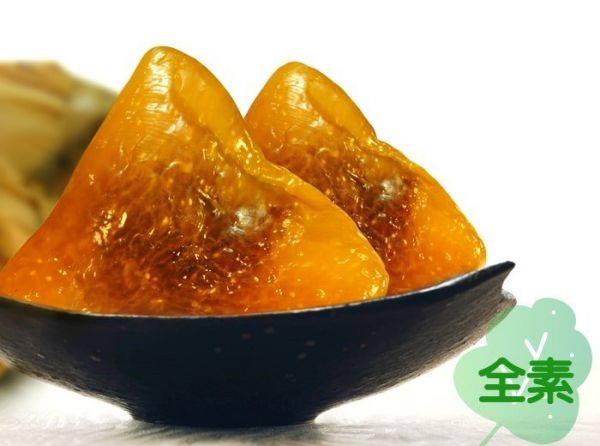 【崇華齋】紅豆鹼粽-全素 崇華齋,素粽,素食,蔬食,素粽預購,素食粽子,端午節預購,五穀粽,素食鹼粽,素食網購,得來素