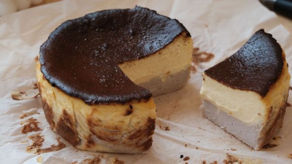 大甲芋泥鹹蛋黃巴斯克六寸 