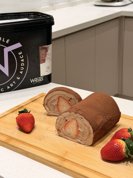 栃木愛果草莓 x 日本十勝可可奶霜薄餅捲 