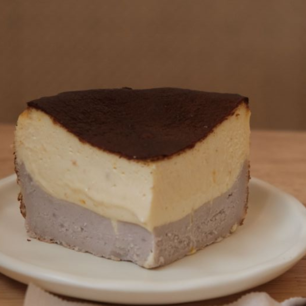 大甲芋泥鹹蛋黃巴斯克六寸 