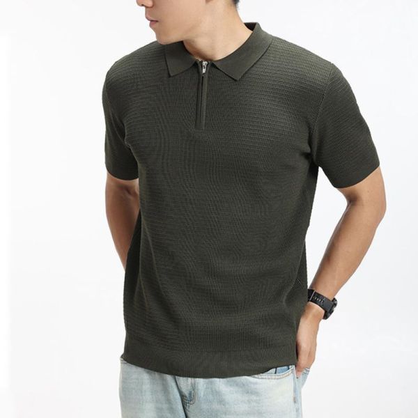 針織翻領短袖上衣(3色) 短袖上衣推薦,百搭短袖T恤,寬鬆短袖T恤,顯瘦短袖,素面短T,韓系短袖上衣,日系短袖T恤,情侶短袖T恤,中性短T,薄款短袖夏季必備,涼感短袖上衣,不易皺短T,厚磅短袖T恤,親膚棉質短袖,修飾身形短袖,透氣不悶短T,微落肩短袖,基本款短袖T恤,長版短袖上衣,開衩短袖設計,居家短袖T恤.運動短袖T恤,外出必備短袖,旅行短袖上衣,學生短袖推薦,街頭風短T,極簡風短袖,大地色短袖T恤,網紅愛用短T,短袖上