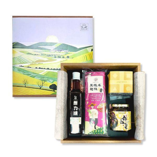 【母親節補給日】幸福台九線｜咬薑啜醋禮盒 源天然幸福台九線咬薑啜醋禮盒,咬薑啜醋禮盒,黑纖米,黑纖米麵線,清亮麻油薑,原力釀有機洛神酵醋,客家禮盒,台東特產,節慶送禮,養生禮盒,台東池上米,台灣在地農產品,健康飲食,小農直送,客委會,節慶禮盒,黑米,黑糙米,彩纖米,白米,糙米,台東伴手禮,台東特產禮盒