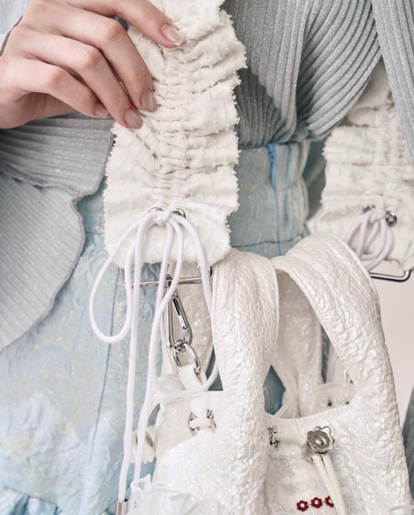 皮革水滴包-白色（現貨） 