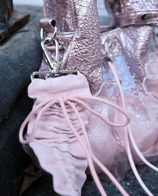 皮革水滴包-豆沙粉色（現貨） 