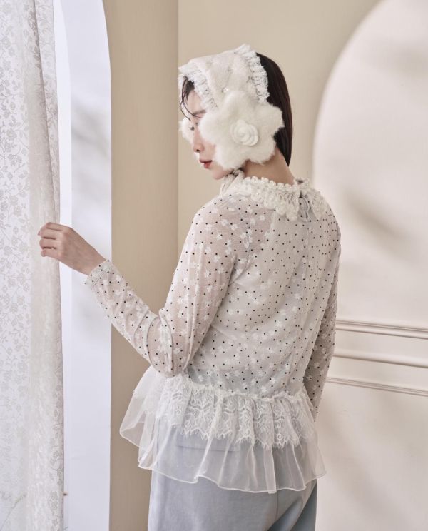 點點浪花上衣-白色圓領/高領（現貨） 