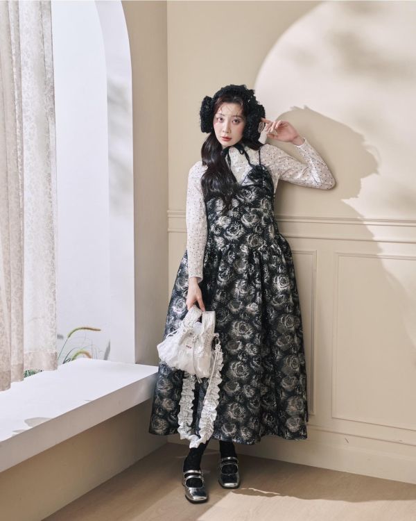 設計款提花2way吊帶洋裝-黑色（現貨） 