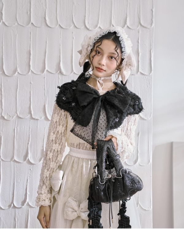 蝴蝶結花宴立體紗領片-兩色（現貨） 