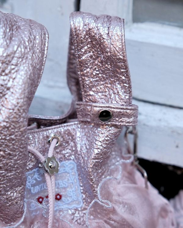 皮革水滴包-豆沙粉色（現貨） 