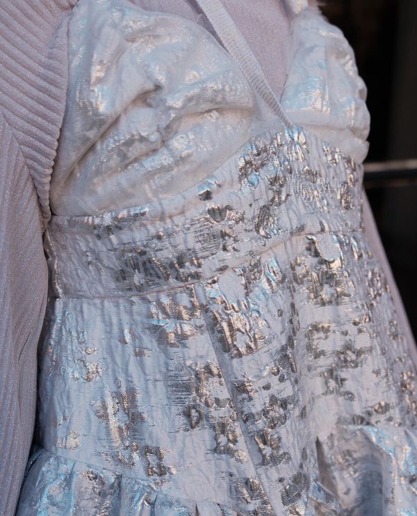 限定版提花2way吊帶洋裝銀色（現貨） 