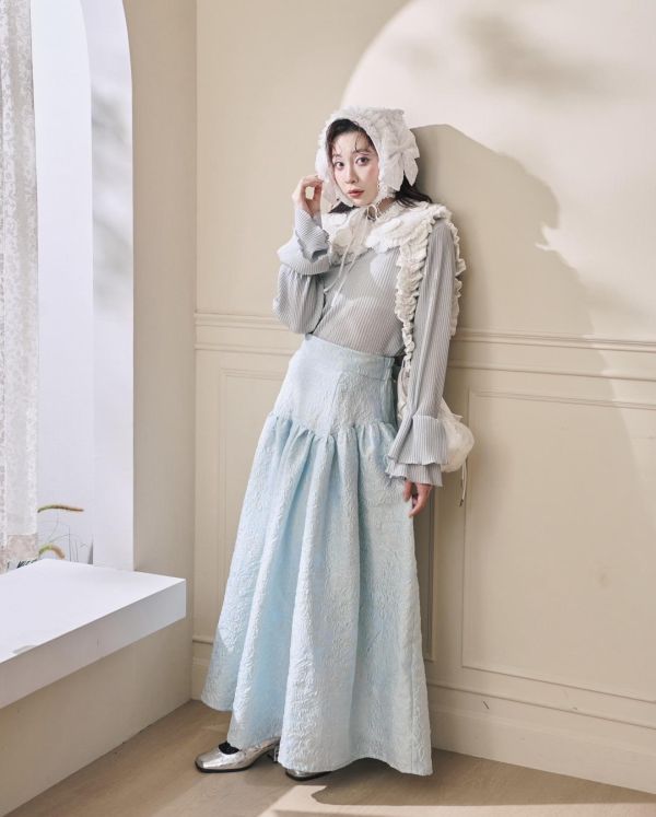 設計款提花2way吊帶洋裝-藍色（現貨） 