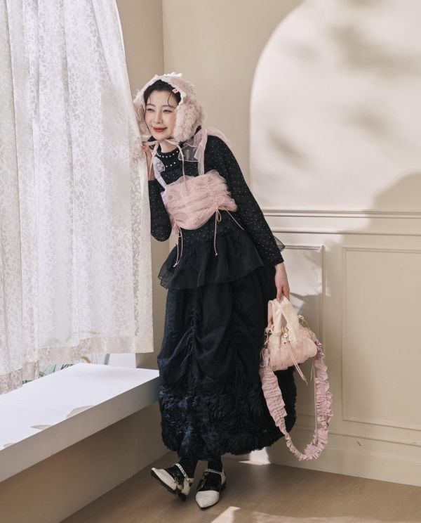 泡泡抽繩蝴蝶結背心-粉色（現貨） 