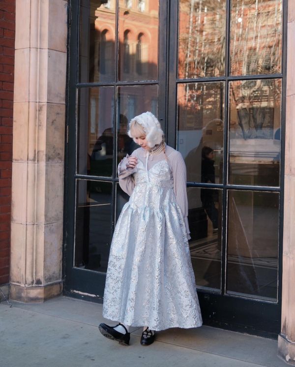 限定版提花2way吊帶洋裝銀色（現貨） 