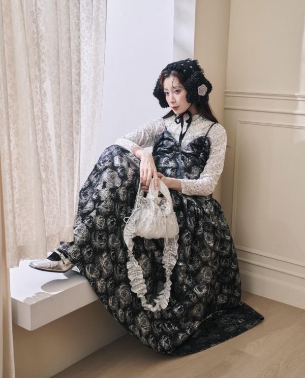 設計款提花2way吊帶洋裝-黑色（現貨） 