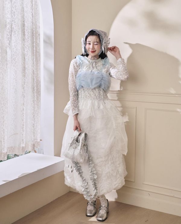 泡泡抽繩蝴蝶結背心-水藍色（現貨） 