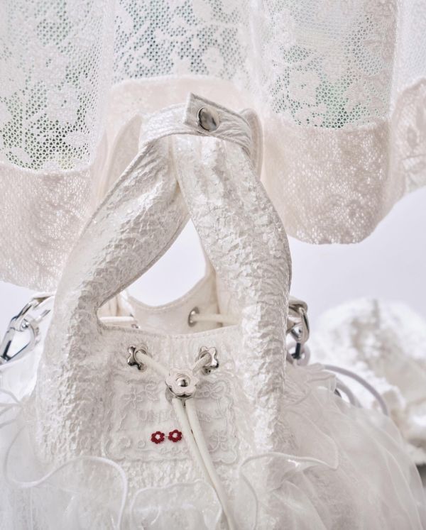 皮革水滴包-白色（現貨） 